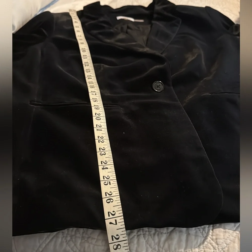 Calvin Klein Women's Black Velvet Blazer - Picture 12 of 13
